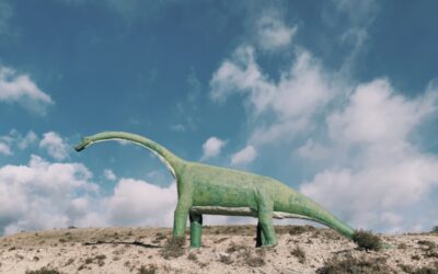 Unlocking The Secrets To Avoiding Tourist Traps While Traveling